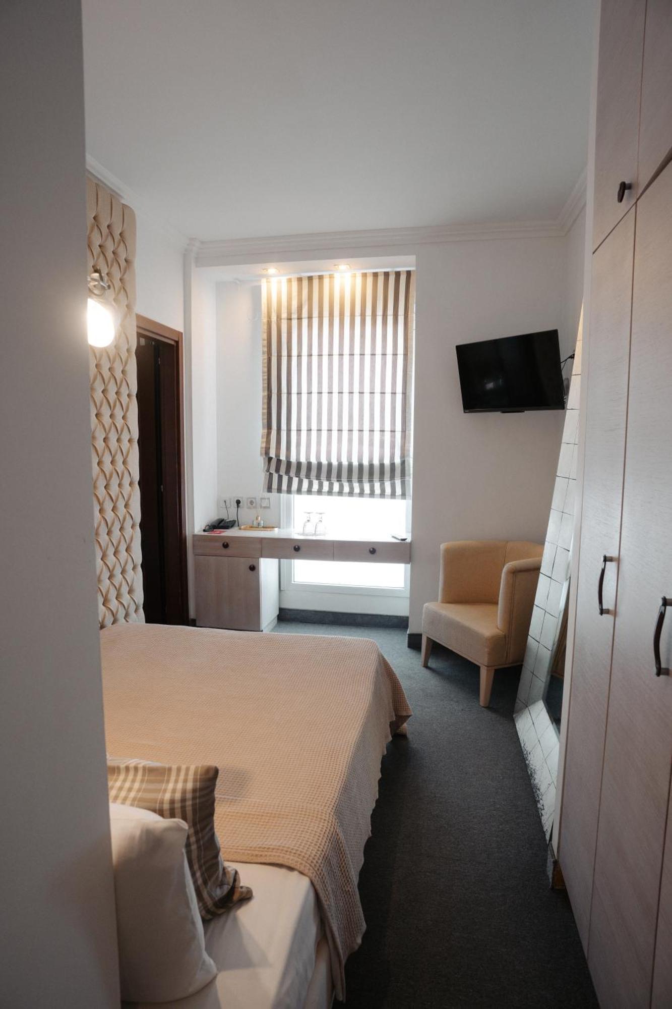 Andromeda Boutique Hotel Kastoria Bilik gambar