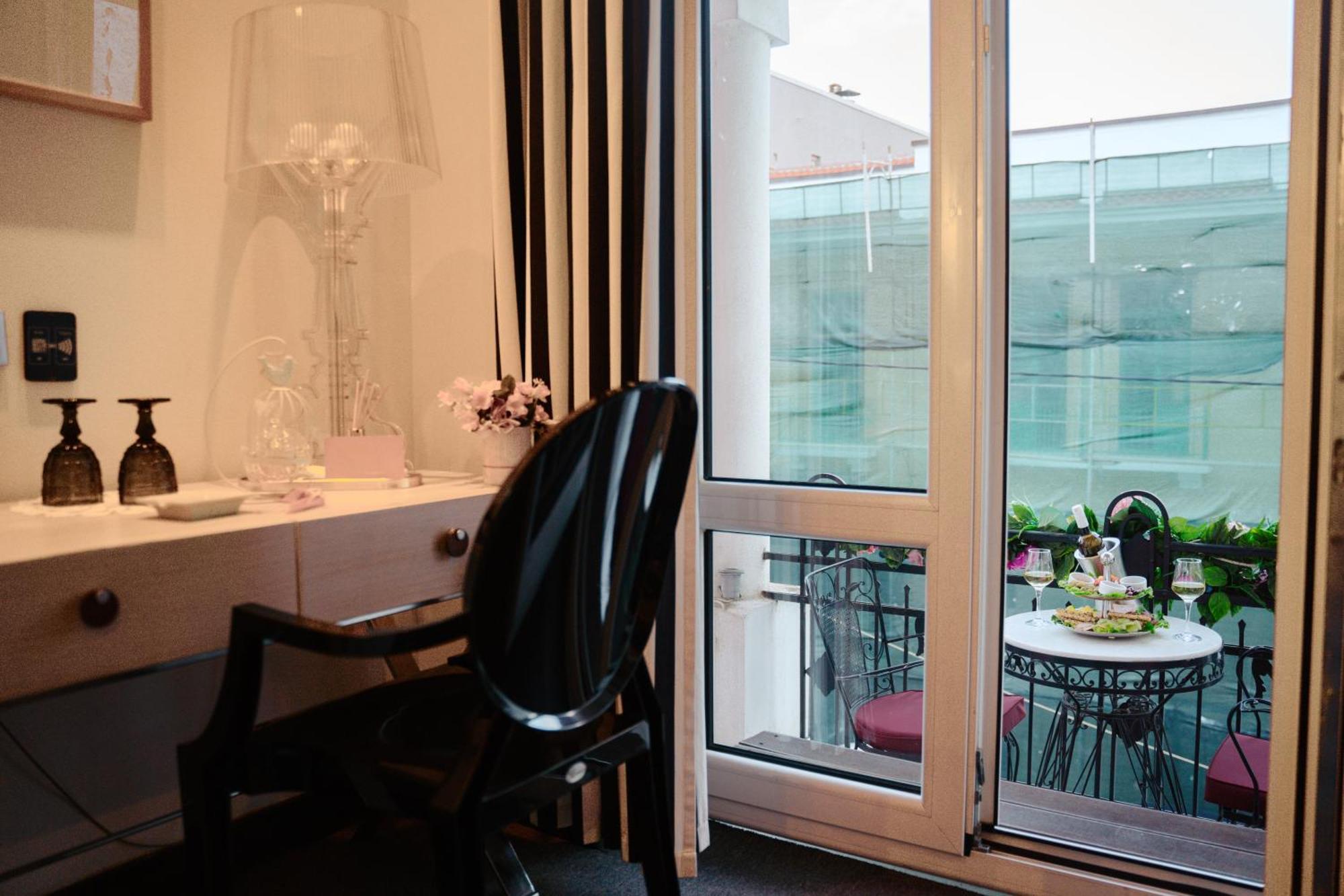 Andromeda Boutique Hotel Kastoria Bilik gambar