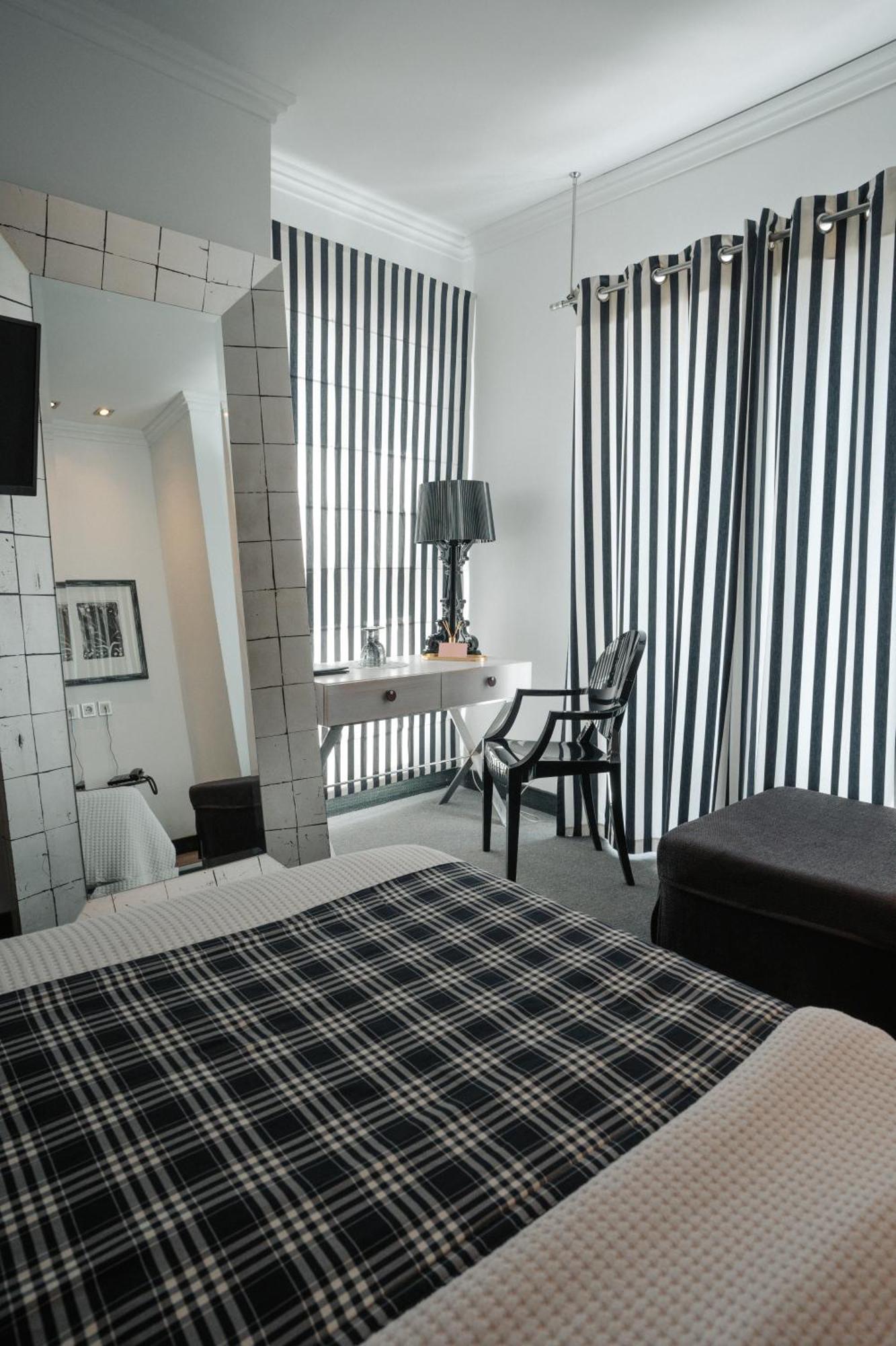 Andromeda Boutique Hotel Kastoria Bilik gambar